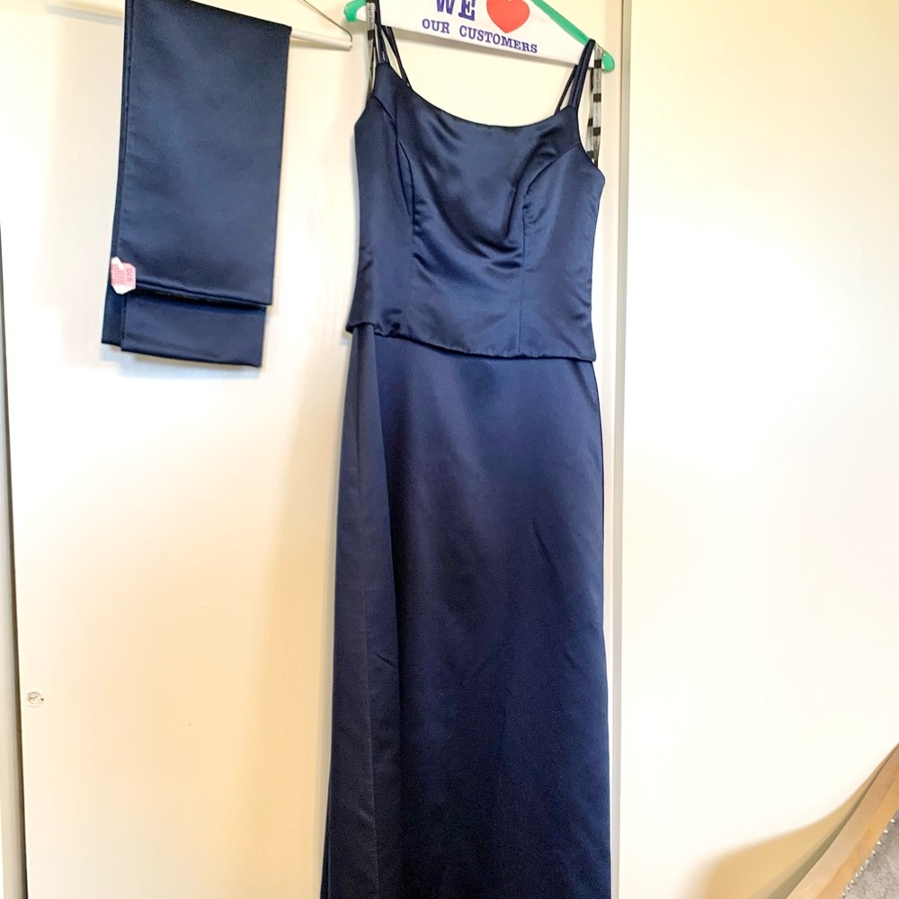 Navy full length bridesmaid gown.